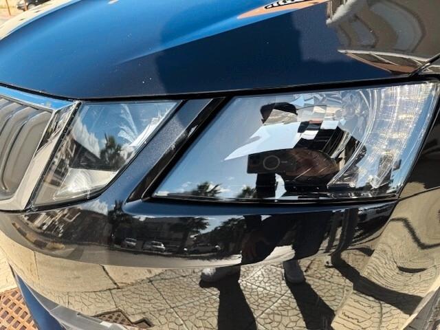 Skoda Octavia 1.6 TDI CR 115 CV Wagon Executive