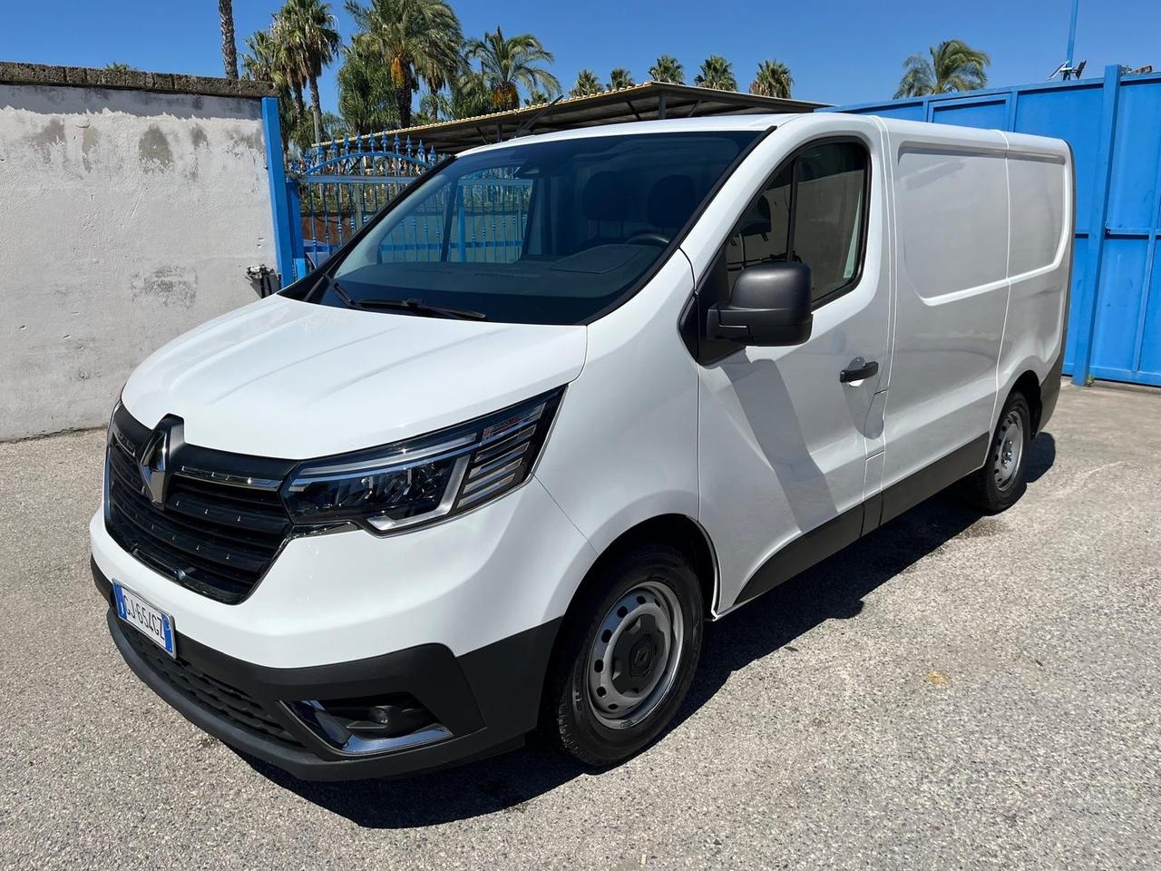Renault trafic cargo-2.0 dci-2022