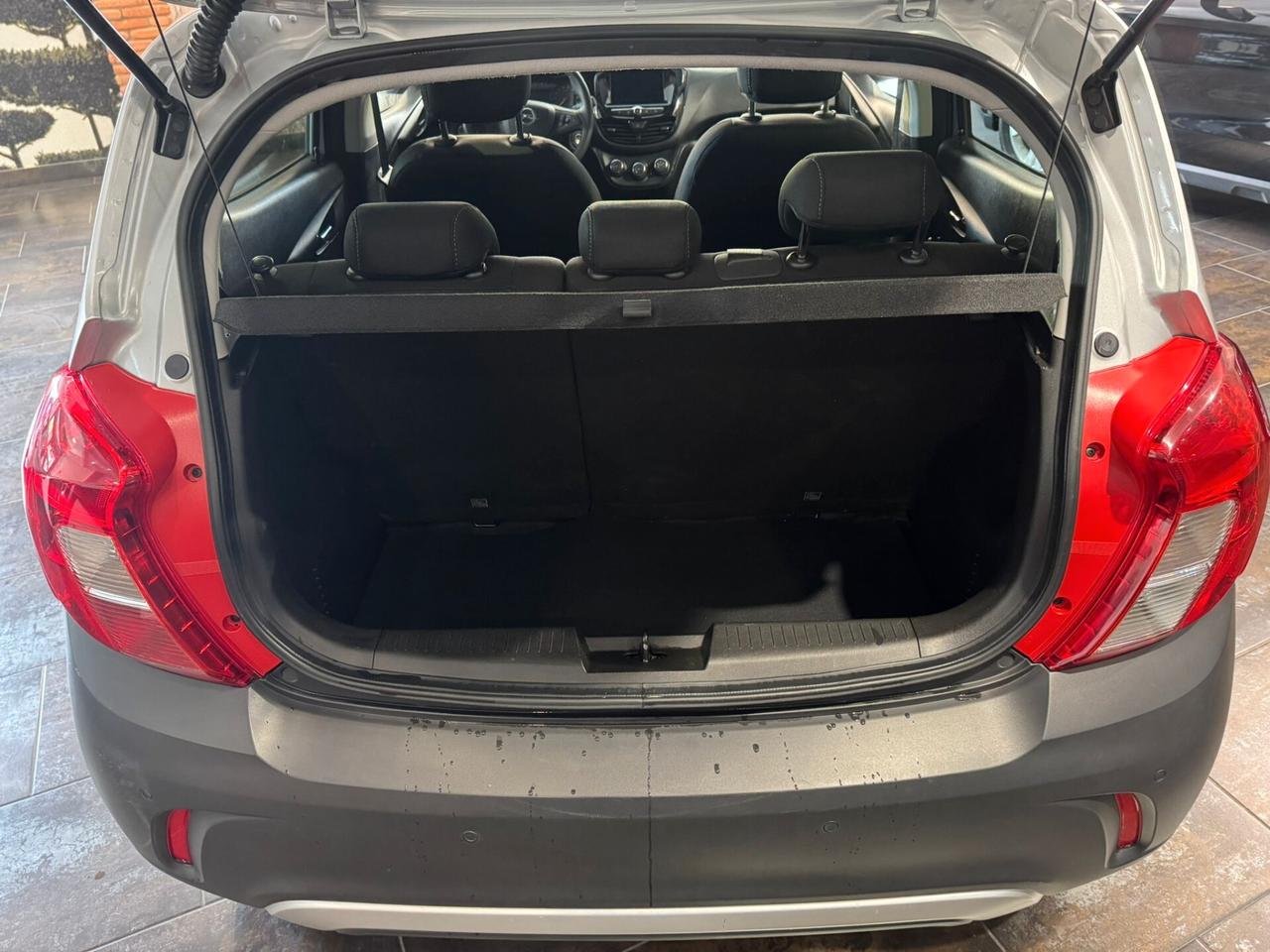 Opel Karl Rocks 1.0 73 CV