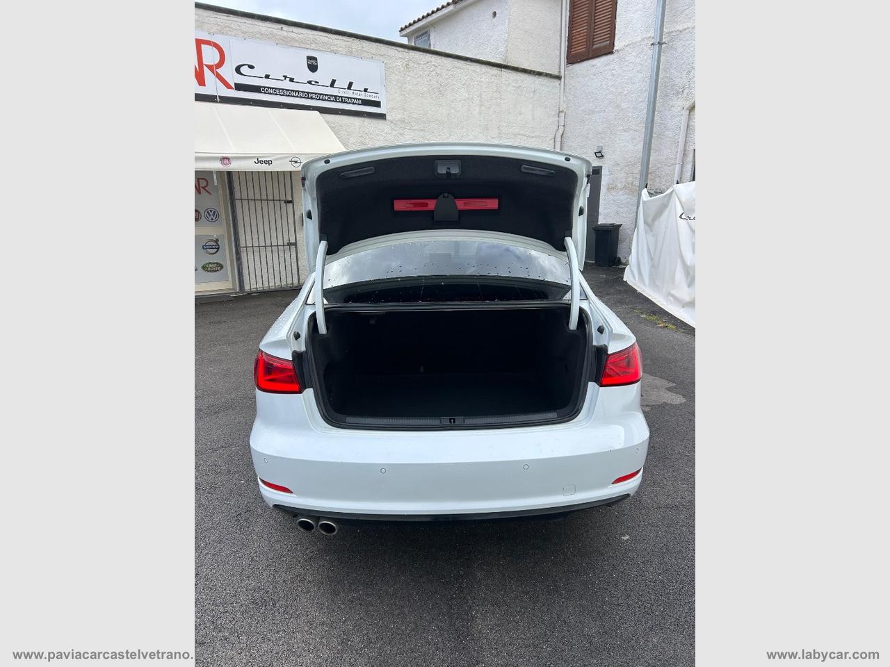 AUDI A3 Sedan 2.0 TDI S tronic S LINE