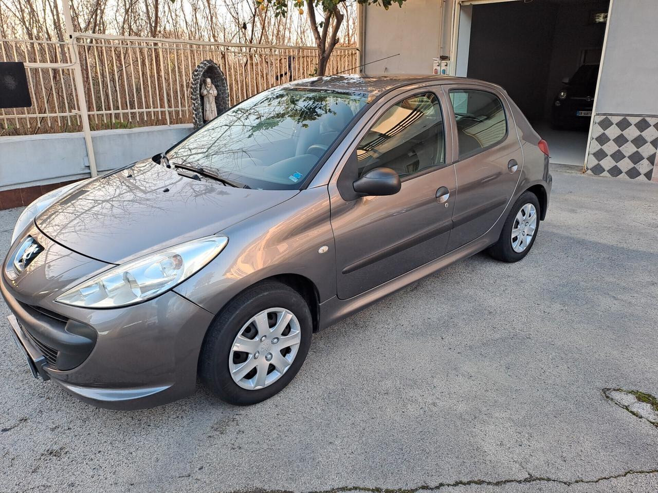 Peugeot 206 Plus 1.1 60CV 5p. Urban GPL