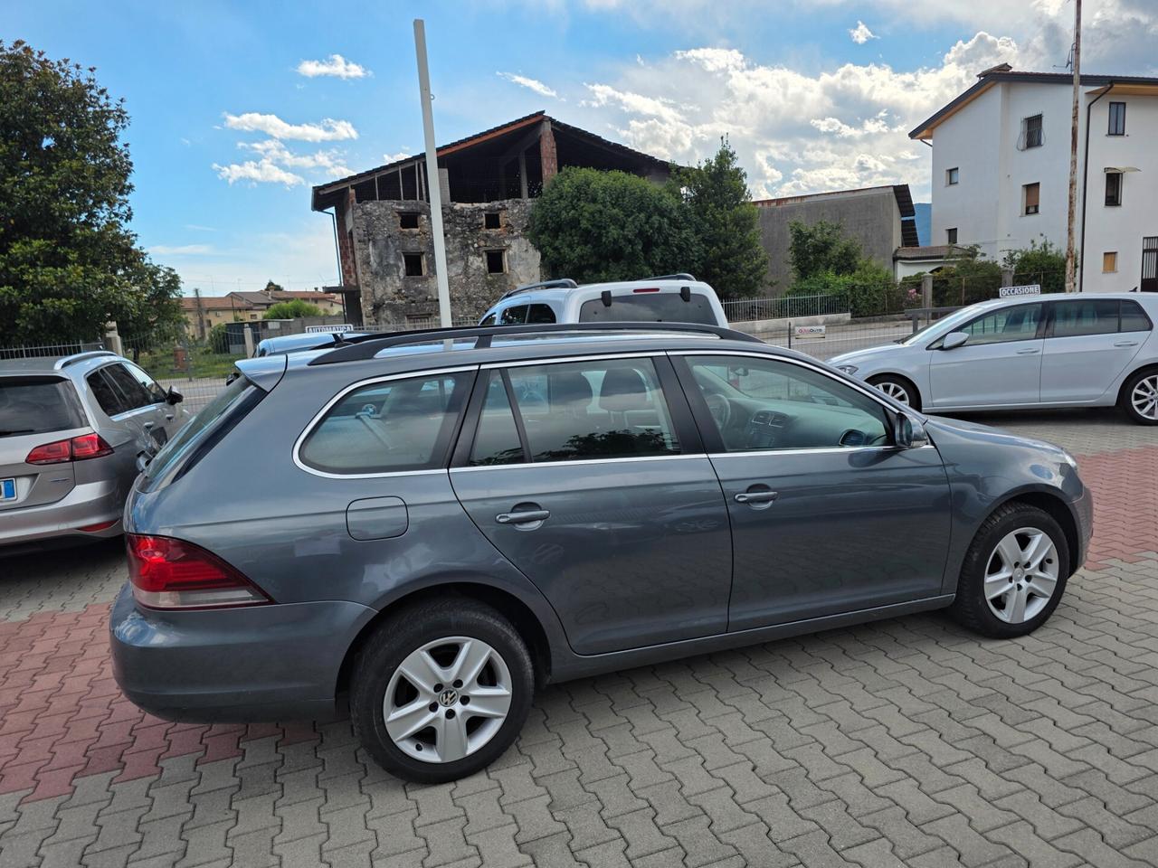 Volkswagen Golf Variant 2.0 TDI 140CV perfetta e garantita