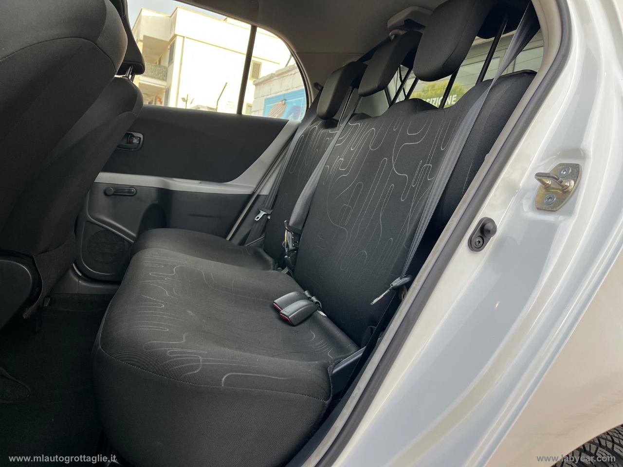 TOYOTA Yaris 1.4 D-4D 5p. Sol