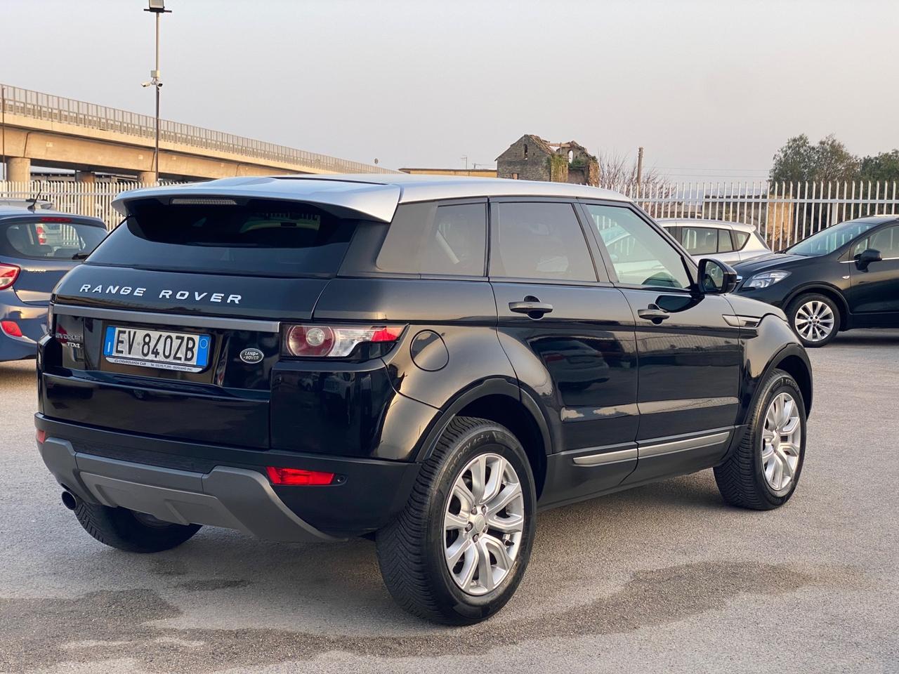 Land Rover Range Evoque 2.2 TD4 5p. Prestige