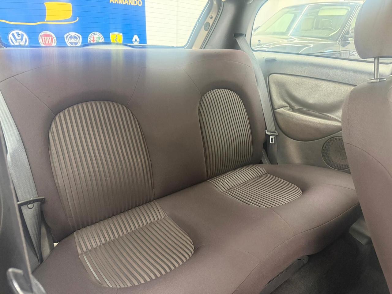 Lancia Ypsilon 3p. 69Cv -Benzina -Ok Neopatentati