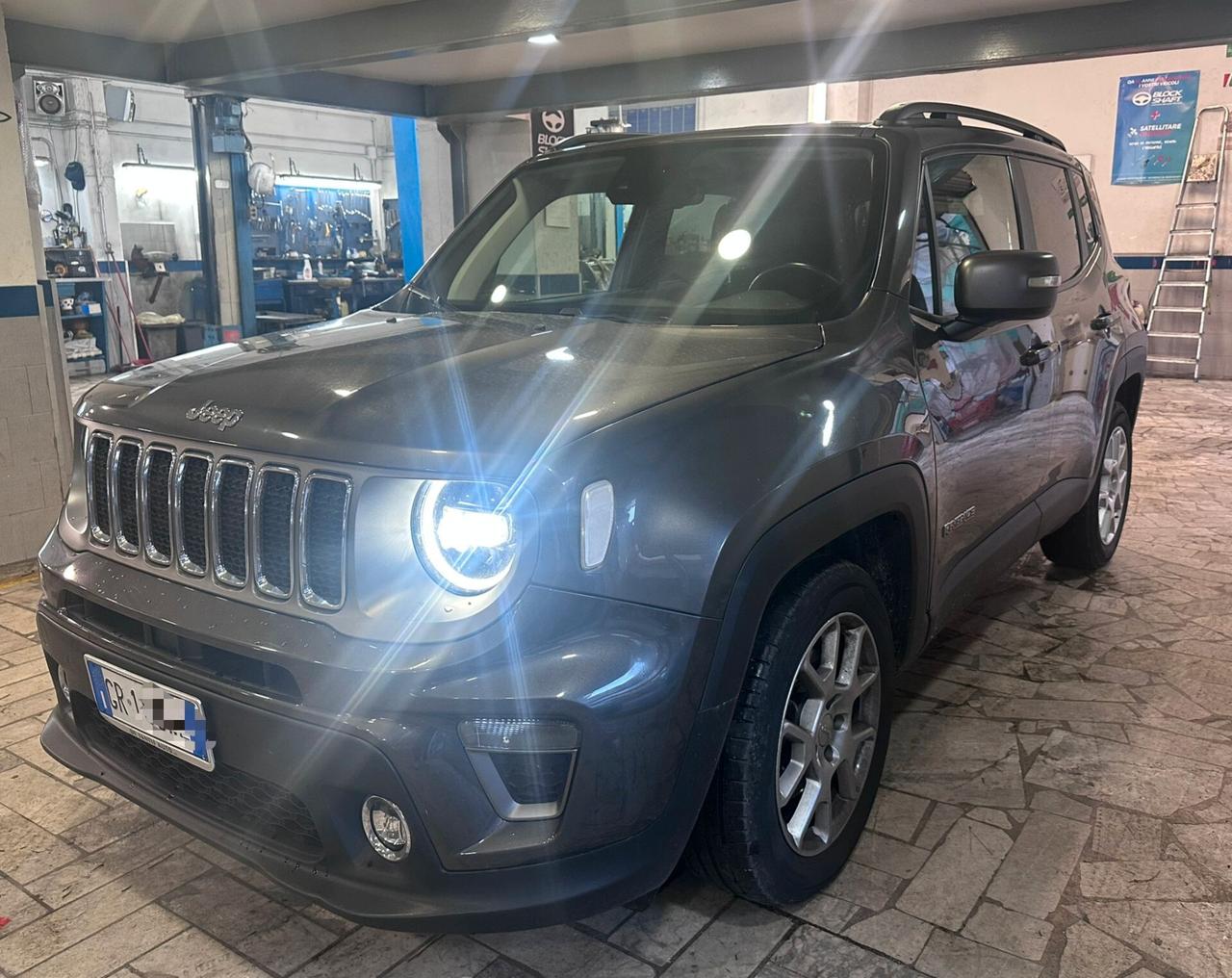 Jeep Renegade 1.3 T4 DDCT Limited