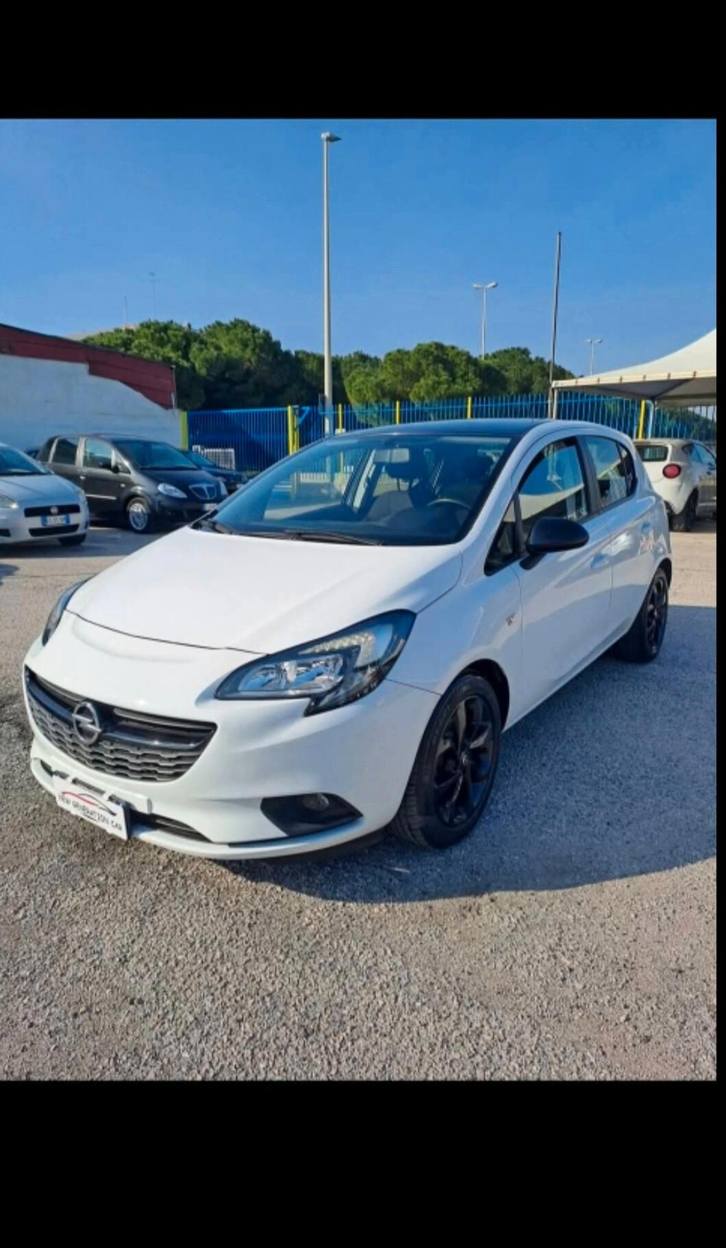 Opel Corsa 1.4 90CV GPL Tech 5 porte Black Edition