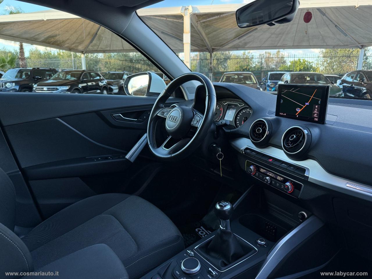 AUDI Q2 30 TDI Business Design