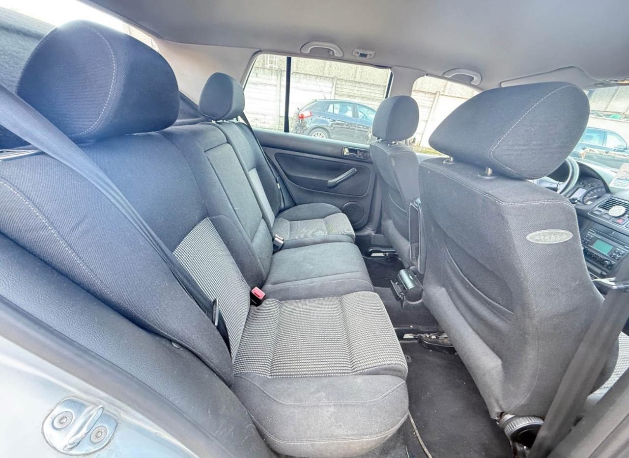 Volkswagen Golf 1.9 TDI 5p. Comfortline