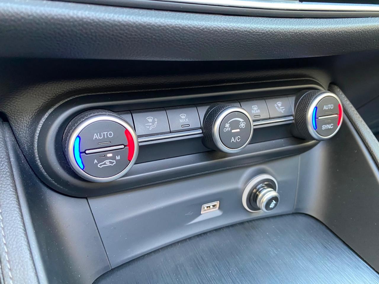 ALFA ROMEO STELVIO 190cv Q4 AT8 TETTO CAM CARPLAY 2021