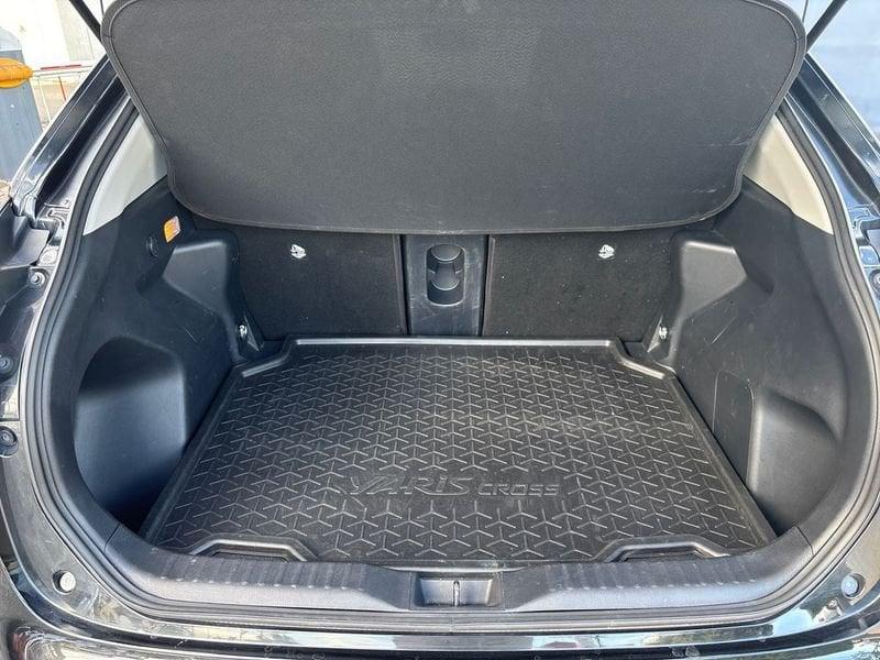 Toyota Yaris Cross 1.5H (116 CV) E-CVT Lounge