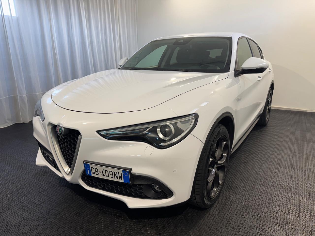 Alfa Romeo Stelvio 2.2 Turbodiesel 190 CV AT8 Q4 Business