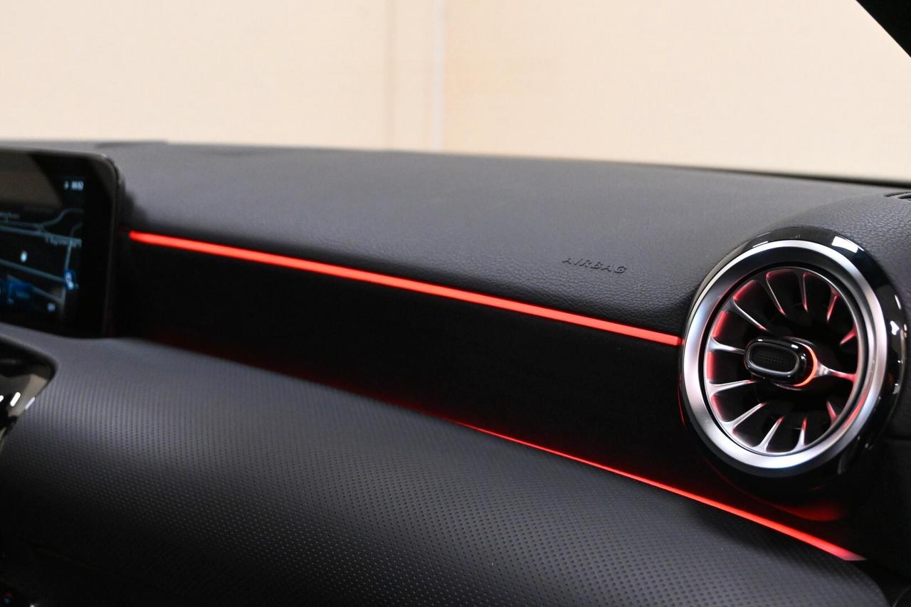 MERCEDES Classe A (V177) A 180 Automatic AM...