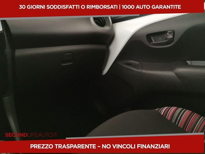 Citroën C1 5p 1.0 vti Shine 72cv neopatentati