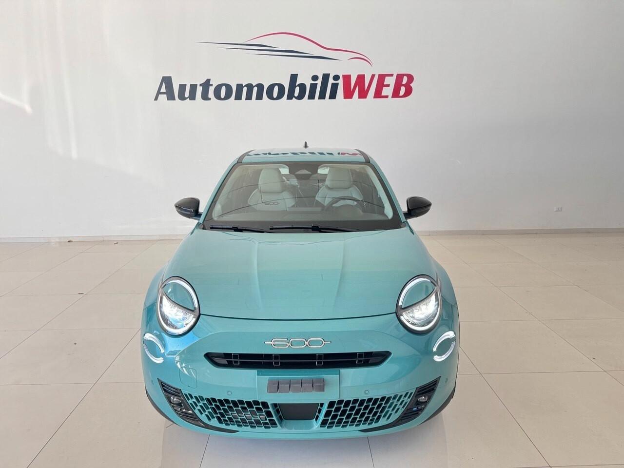 Fiat 600 Hybrid 110 CV DCT MHEV La Prima