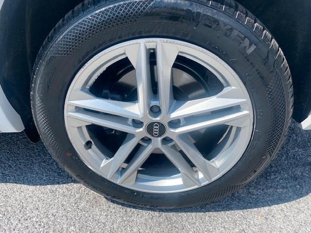 AUDI Q5 40 TDI 204 CV QUATTRO S TRONIC S LINE - IVA ESPOSTA - 24 MESI GARANZIA EUROPEA