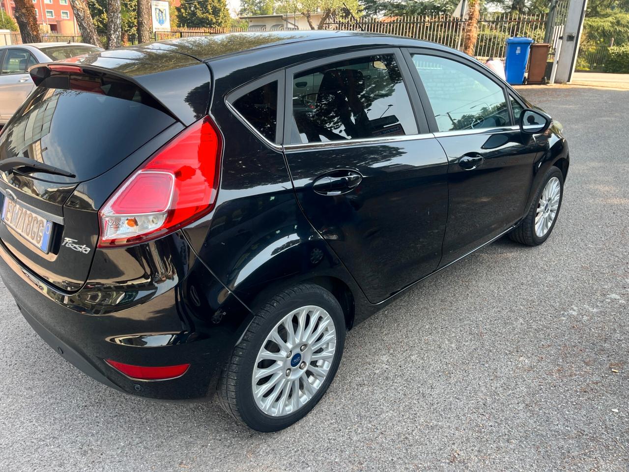 Ford Fiesta 1.0 80CV 5 porte Titanium