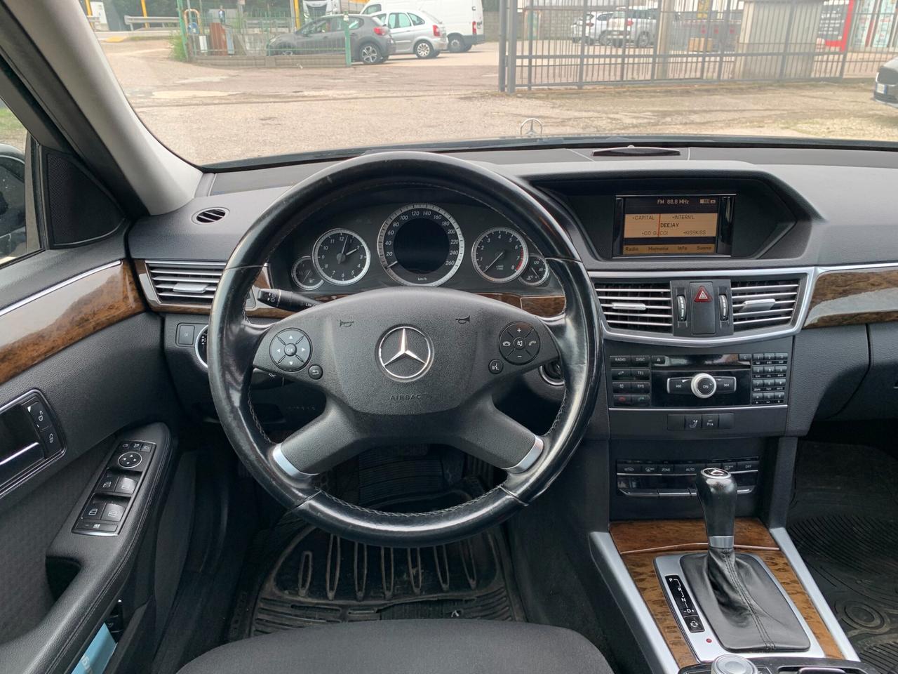 Mercedes-benz E 200 NGT Executive 2012 UNIPROPRIETARIO