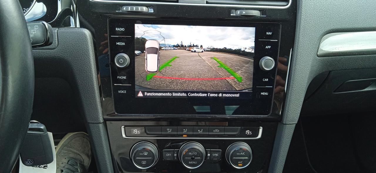 Volkswagen Golf Variant 1.6 TDI 115 CV Executive BlueMotion Technology