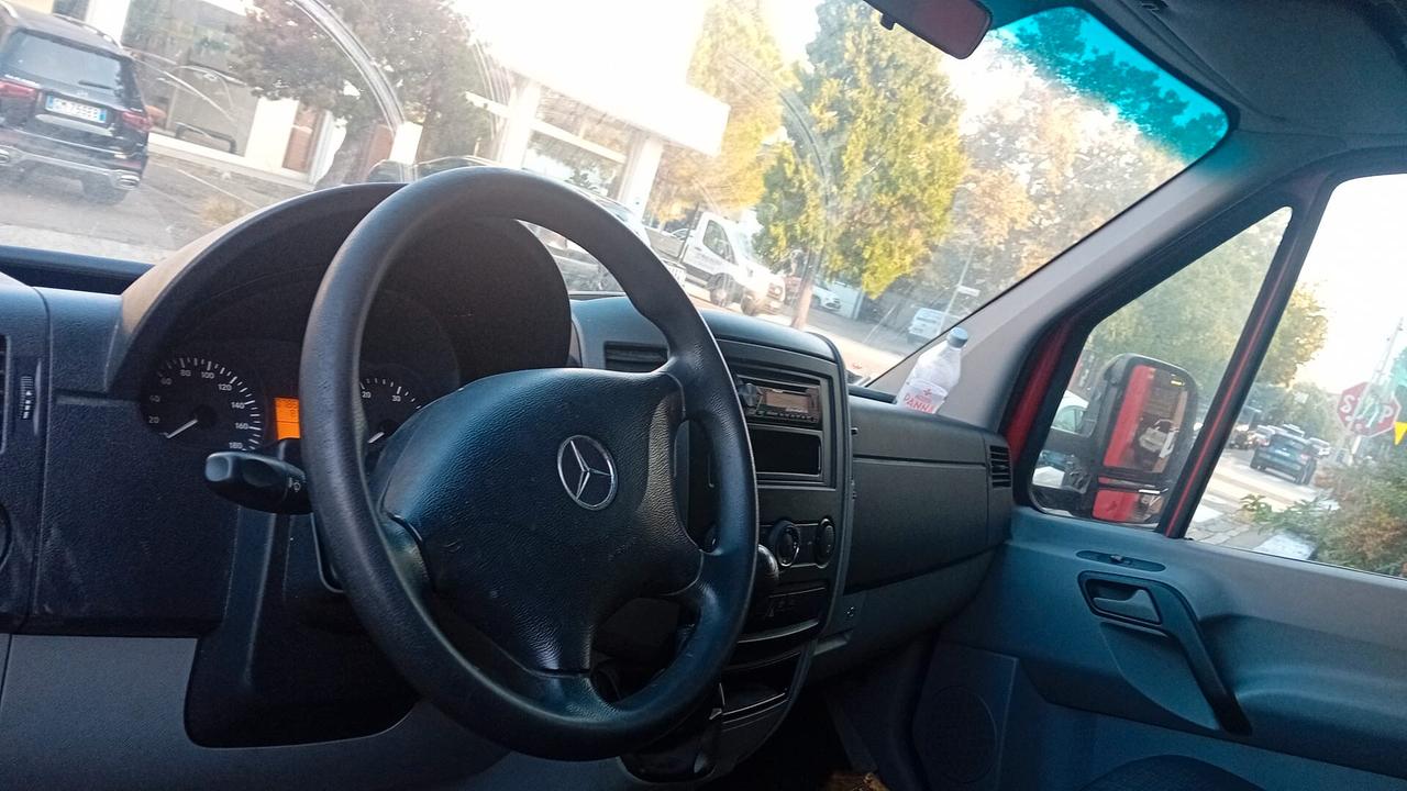 Mercedes Benz
