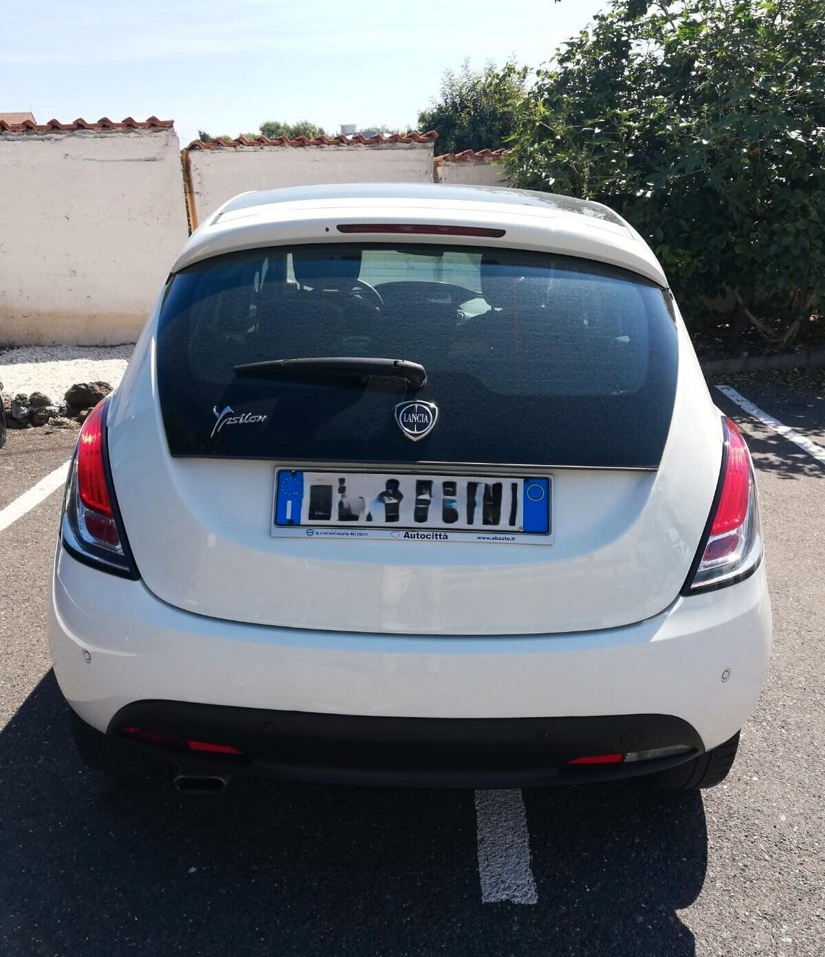 Lancia Ypsilon ANNO 2012 1.3 MJT 16V 95 CV 5 porte S&S Platinum