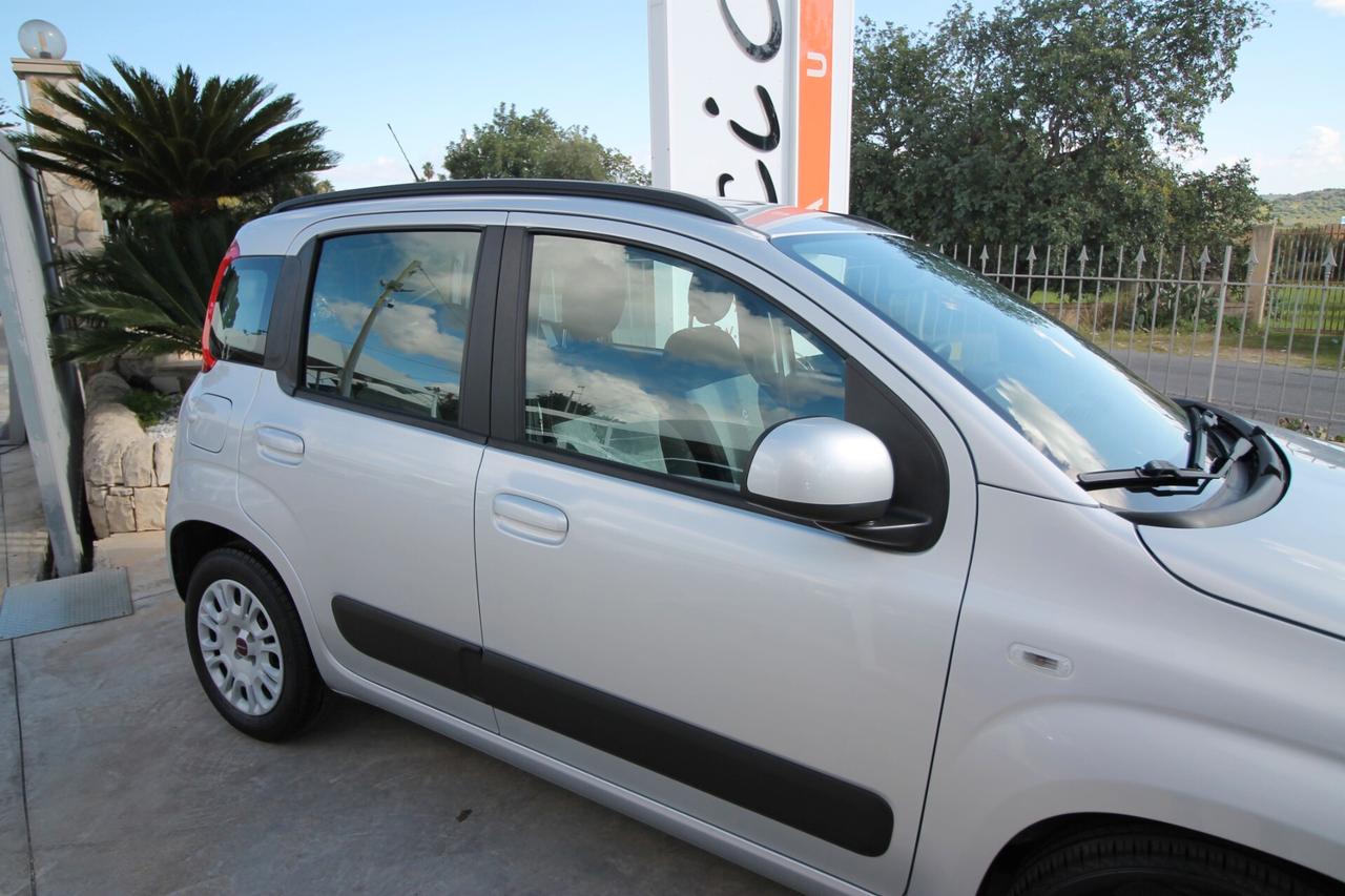 Fiat Panda 1.2 Lounge 69cv |43.000 km | 2019