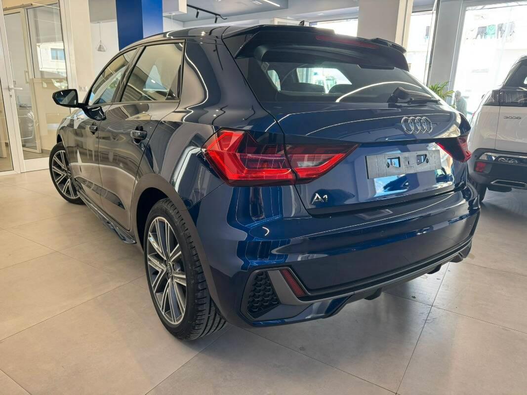 Audi A1 30 1.0 tfsi S line edition 116cv