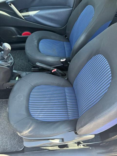 Lancia Ypsilon 1.3 MJT 75 CV Argento-OK NEOPATENTATI