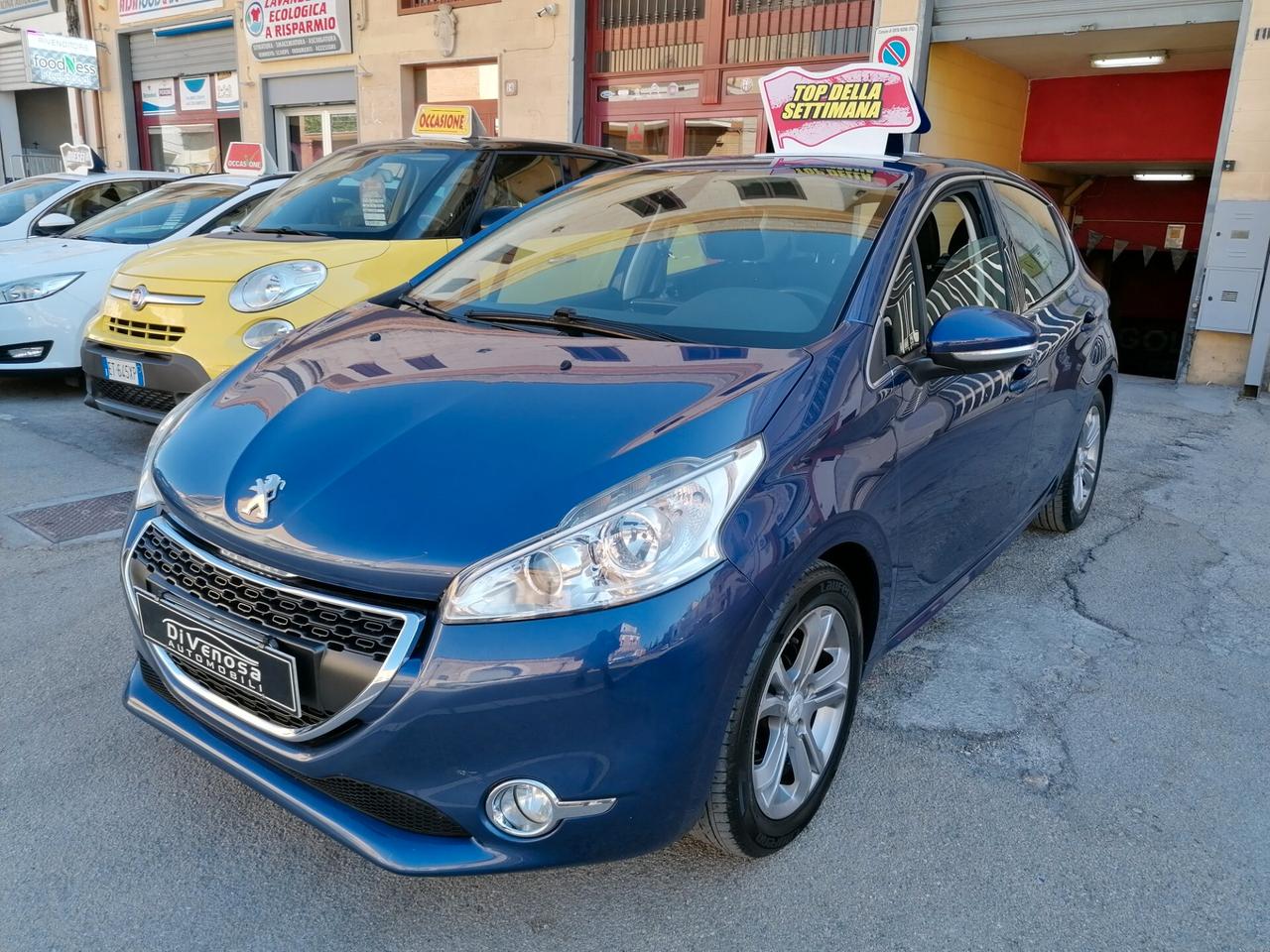 Peugeot 208 1.4 HDi 68 CV 5 porte Allure