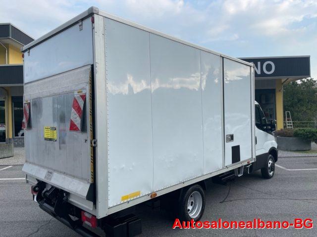 IVECO Daily 35C15 3.0D CAB ONNICAR PALFINGER