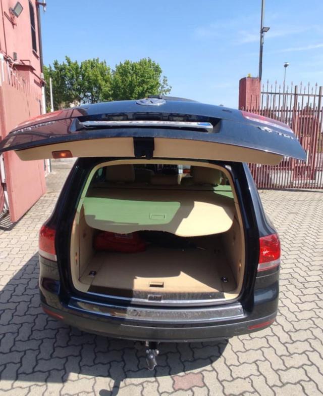 VOLKSWAGEN Touareg 3.0 V6 TDI DPF tiptronic Exclusive GANCIO TRAINO