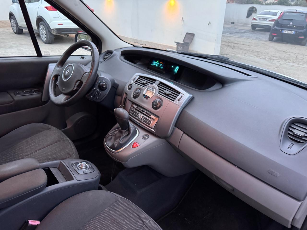 Renault Scenic Grand Scénic 1.6 16V Serie Speciale Dynamique