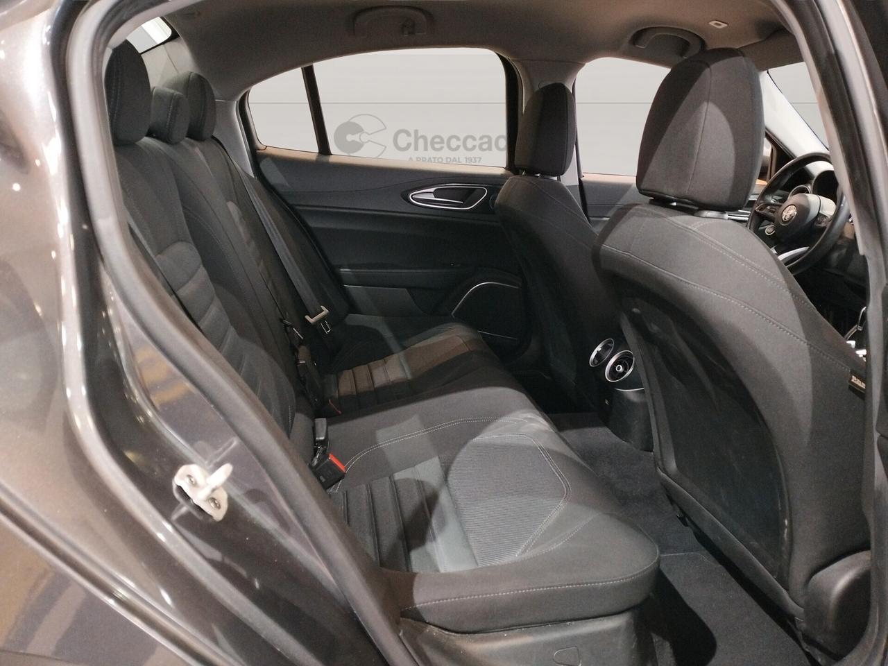 Alfa Romeo 2.2 t Business 160cv auto