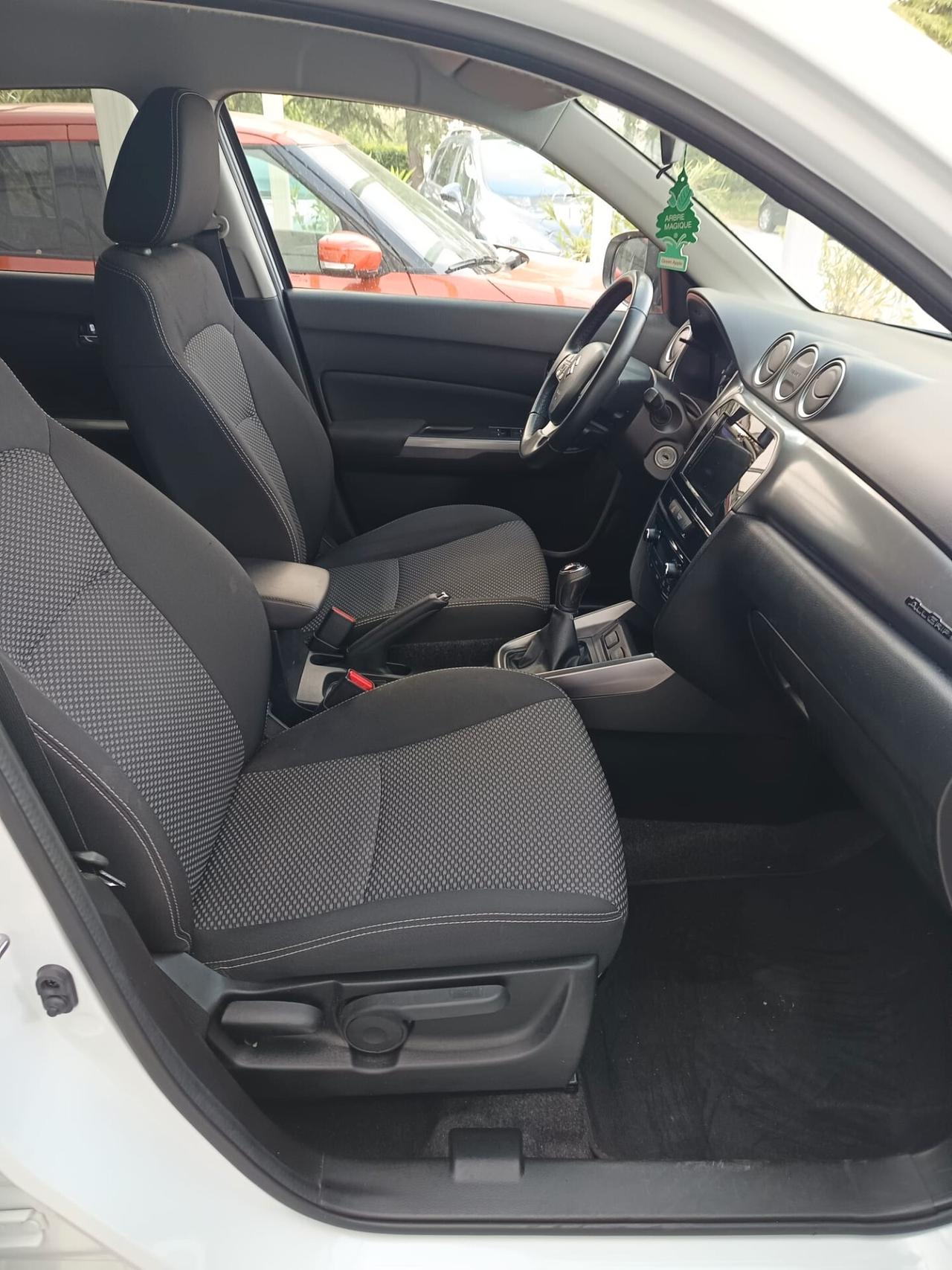 Suzuki Vitara 1.0 Boosterjet 4WD AllGrip Cool Tua a 195€ al Meser