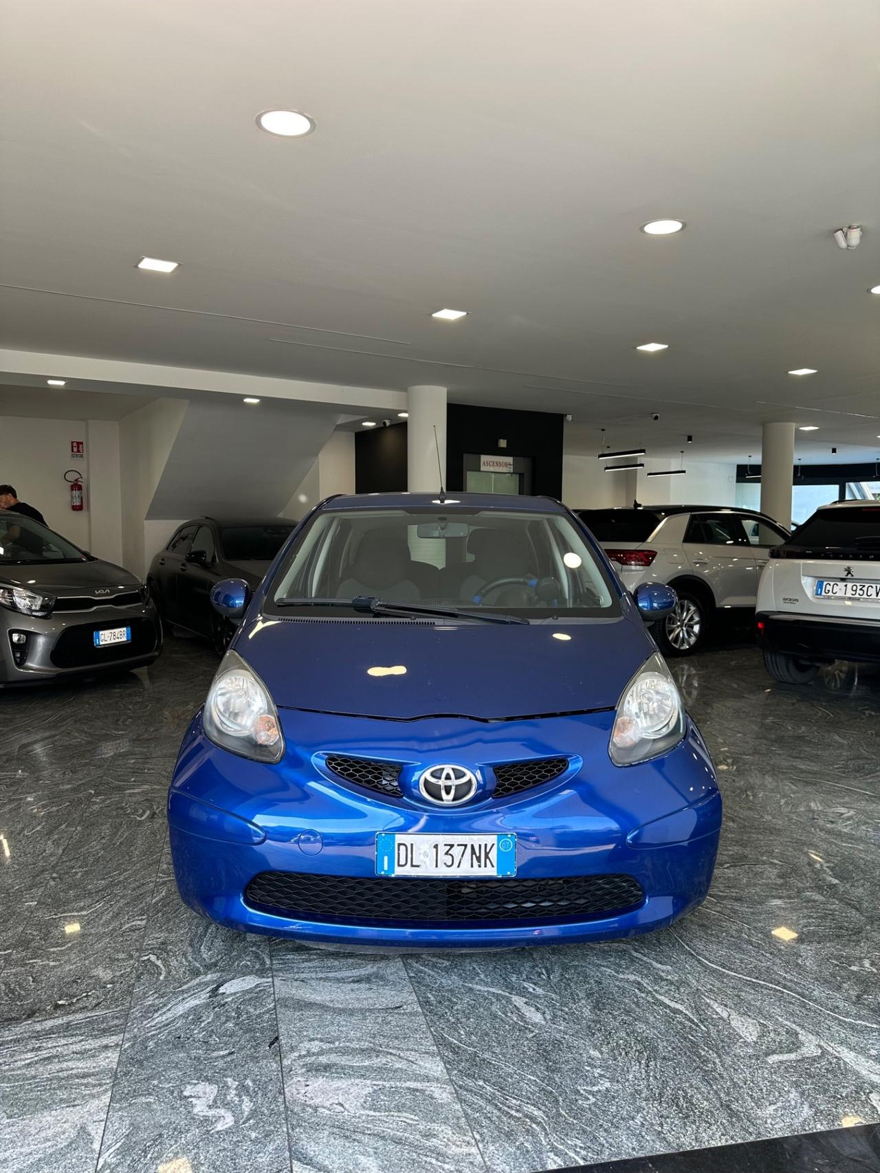 Toyota Aygo 1.0 12V VVT-i 5 porte