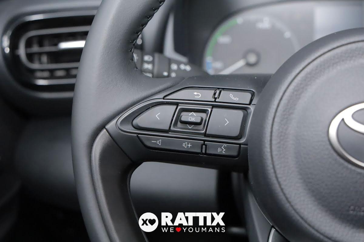 Toyota Yaris 1.5 Hybrid Active + Business Pack