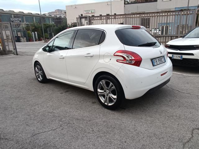 PEUGEOT 208 1.4 8V HDi VENDUTA