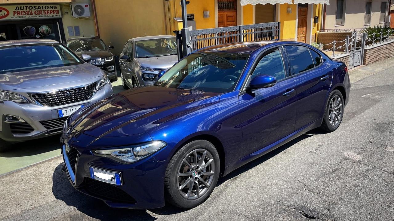 Alfa Romeo Giulia 2.2 Mjt AT8 Business - 2020