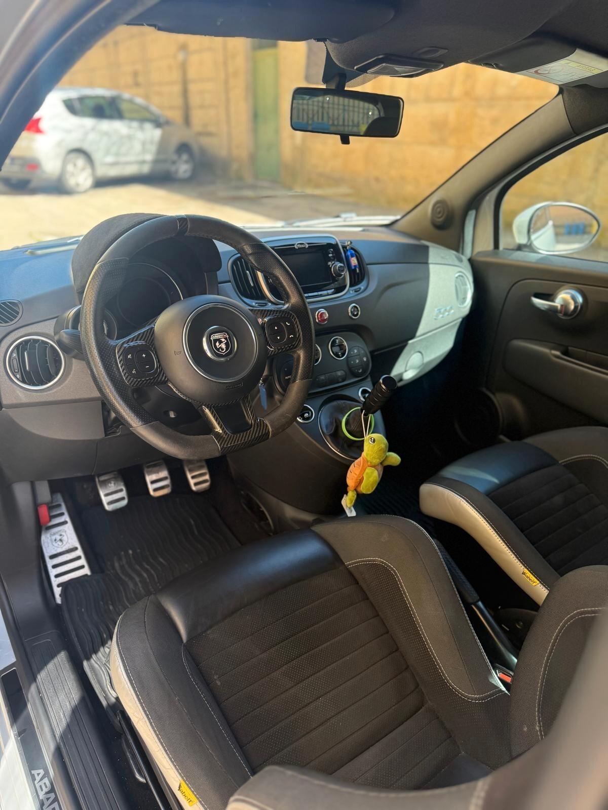 Abarth 595 1.4 Turbo T-Jet 180 CV Competizione