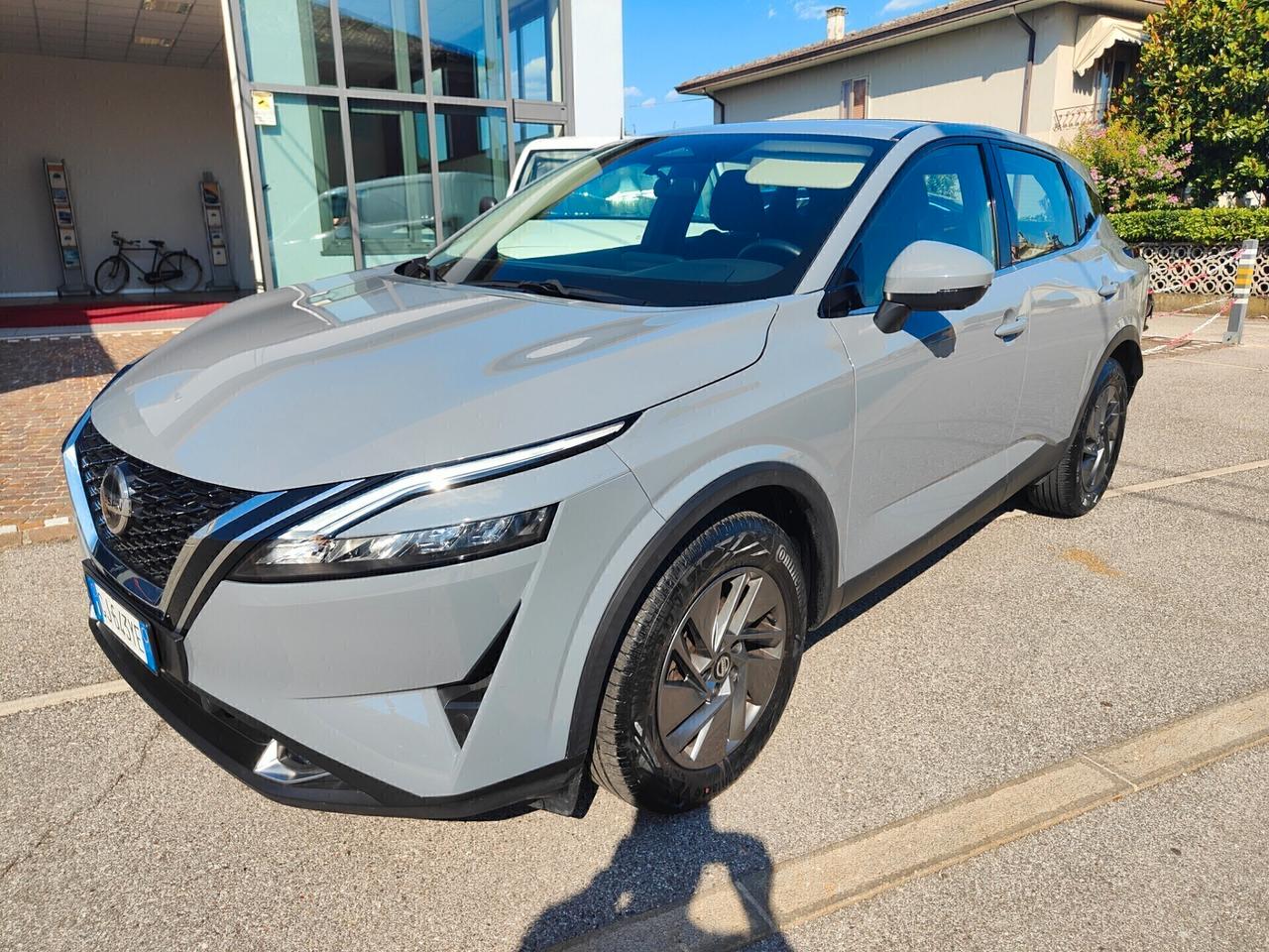 Nissan Qashqai MHEV 140 CV Business