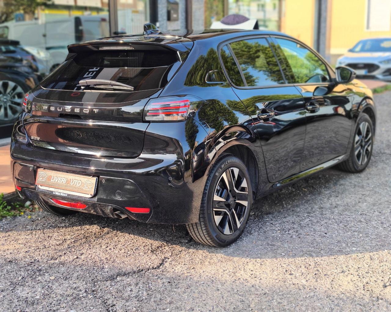 Peugeot 208 Allure 100cv Full PREZZO REALE!