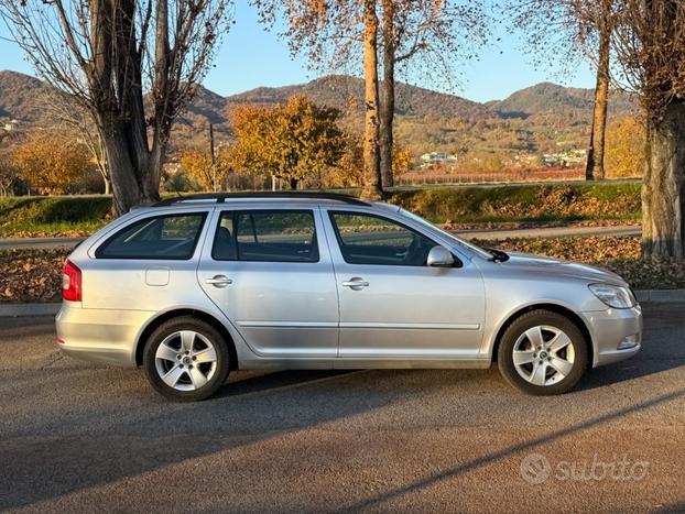 SKODA Octavia TDI CR Wagon Comfort Clima