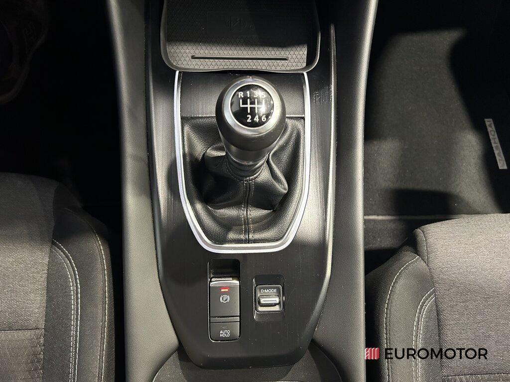 Nissan Qashqai 1.3 MILD HYBRID N-Connecta 2WD