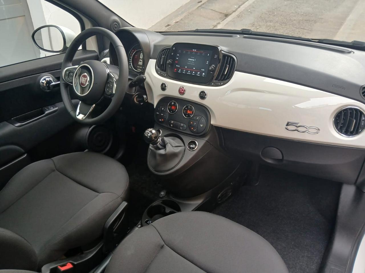 Fiat 500 1.0 Hybrid Dolcevita