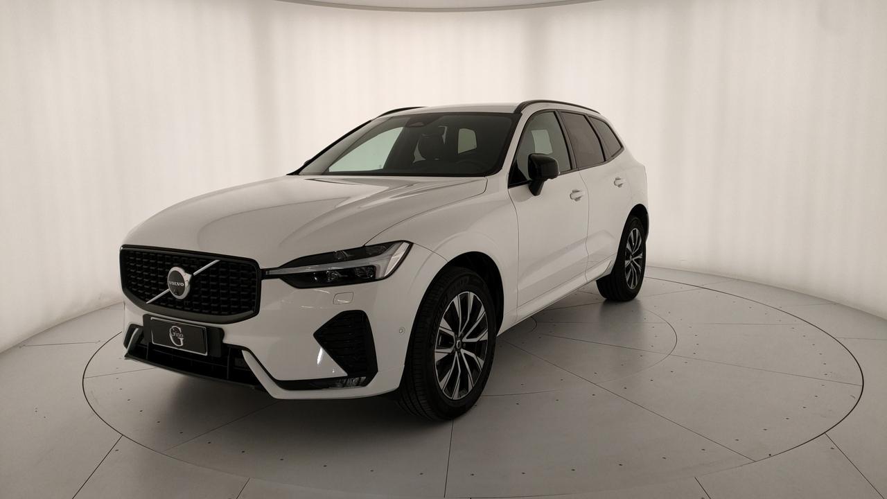 VOLVO XC60 2.0 b5 Plus Dark awd auto