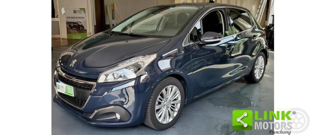 PEUGEOT 208 allure