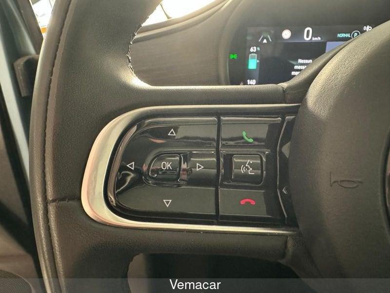 FIAT 500 500e 42 kWh Icon-FULL LED-NAVI- SENSORI PARK -KM 40300!