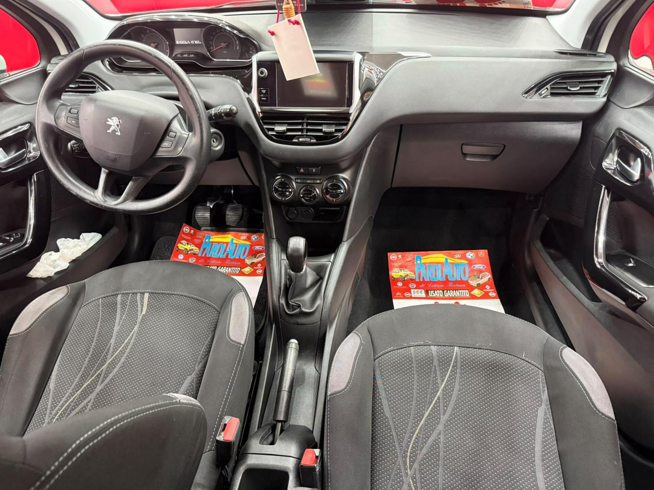 Peugeot 208 1.0 VTi 68cv Puretech - 2013