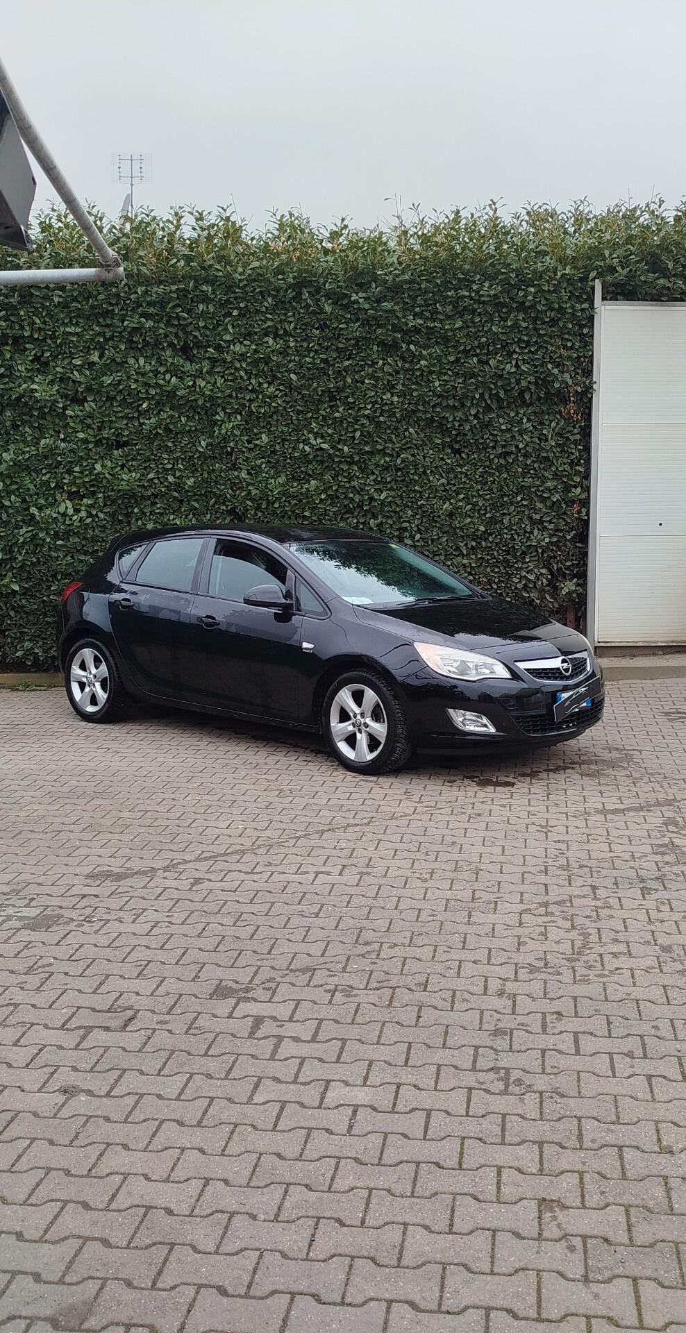 Opel Astra 1.4 Turbo 140CV 5 porte GPL Tech Elective