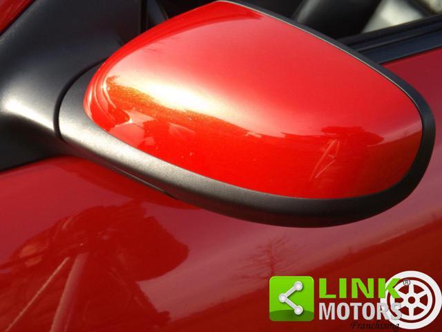 MAZDA RX-8 1.3 anno 2005 dispone di CRS ben tenuta